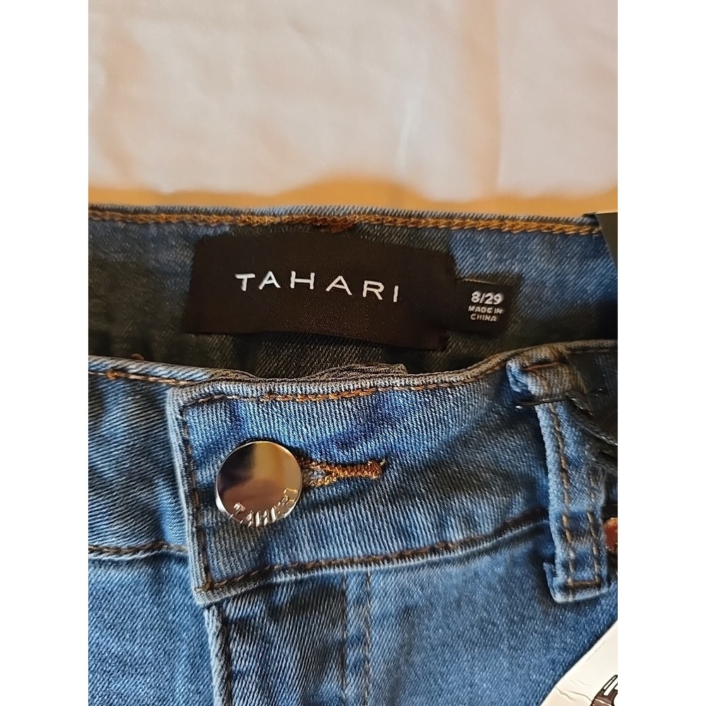 Tahari Women's Maeve Fit Solution Miniboot Medium Wash Size 8‎ RUNS SMALL - Picture 2 of 16